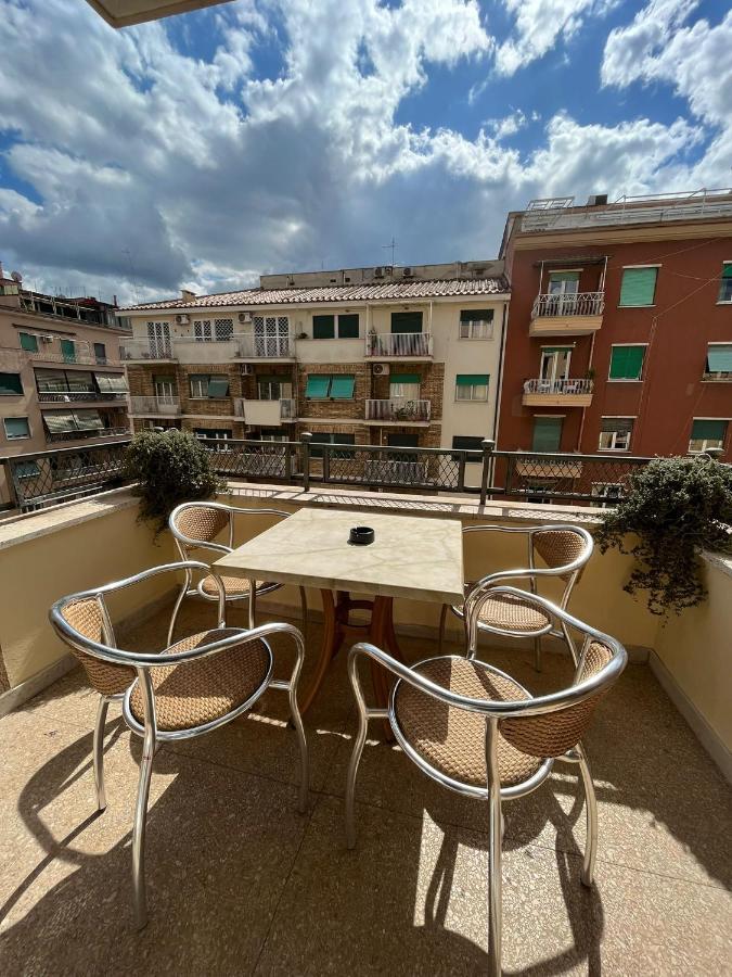 Vatican Walls Apartment ローマ エクステリア 写真